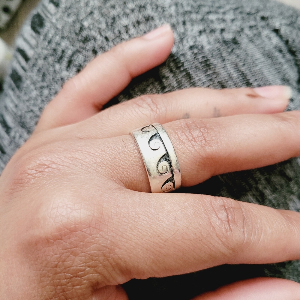 Native Sterling Silver Waves Ring - image 2